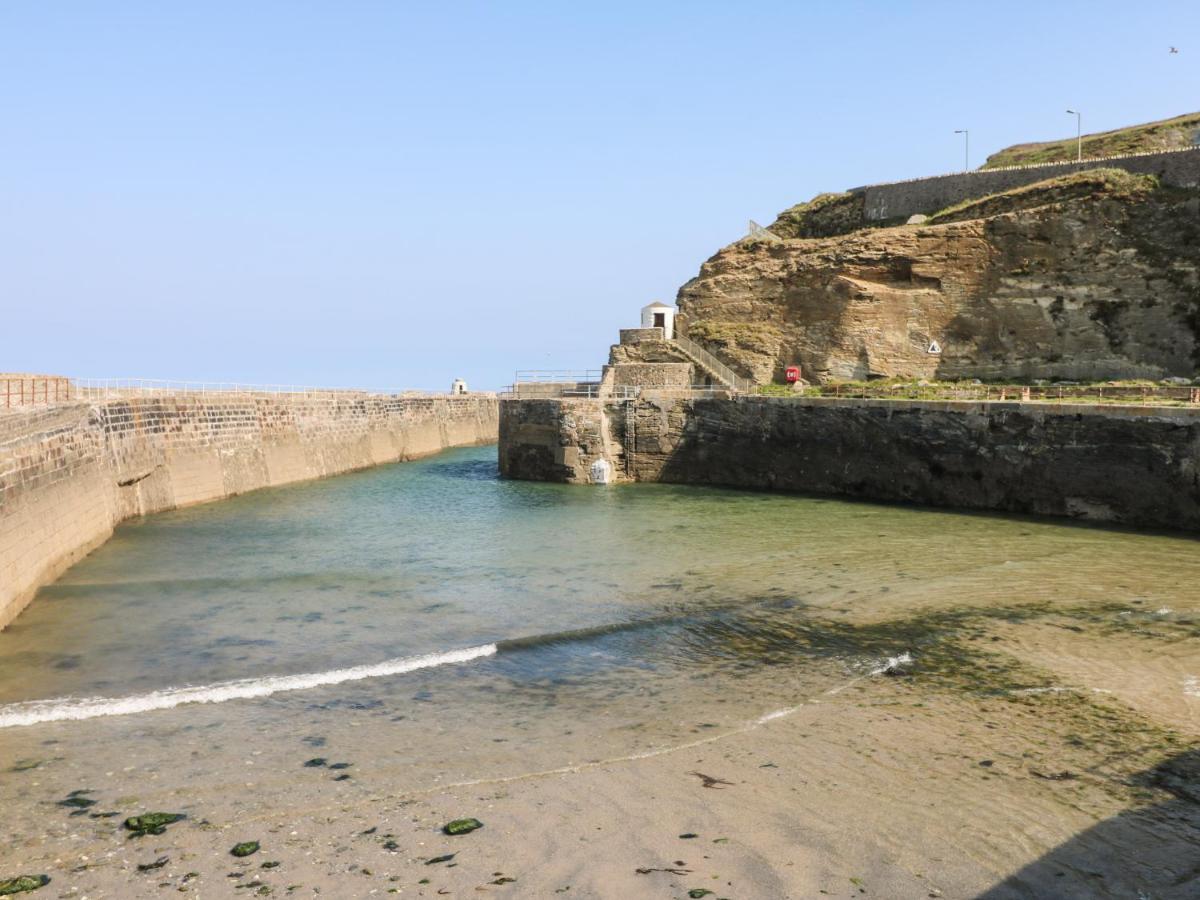 Lighthouse Lofts - Godrevy Apartman Camborne Kültér fotó