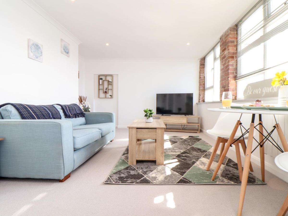 Lighthouse Lofts - Godrevy Apartman Camborne Kültér fotó